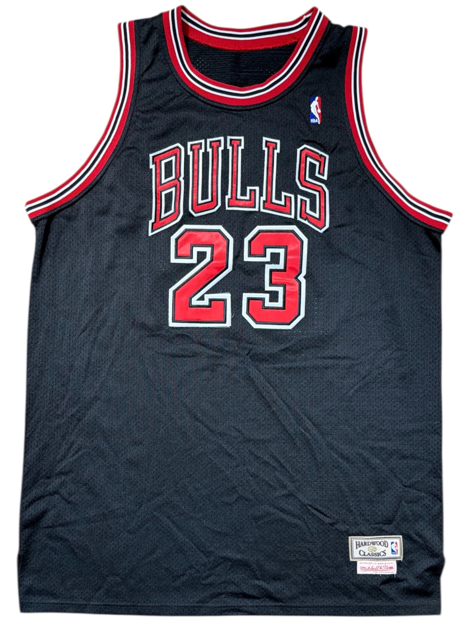 Mitchell & Ness | Chicago Bulls | Michael Jordan | Authentic 1997 to 98 Jersey: Mitchell & Ness | Chicago Bulls | Michael Jordan | Authentic 1997 to 98 Jersey