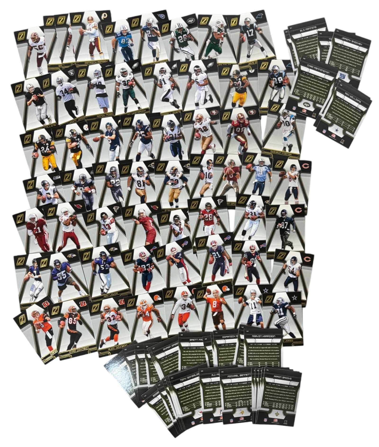 Football Trading Card Collection: AUTHENTICATION HAS NOT BEEN PERFORMED TO GUARANTEE VERIFICATION | All purchases are made at the buyers discretion