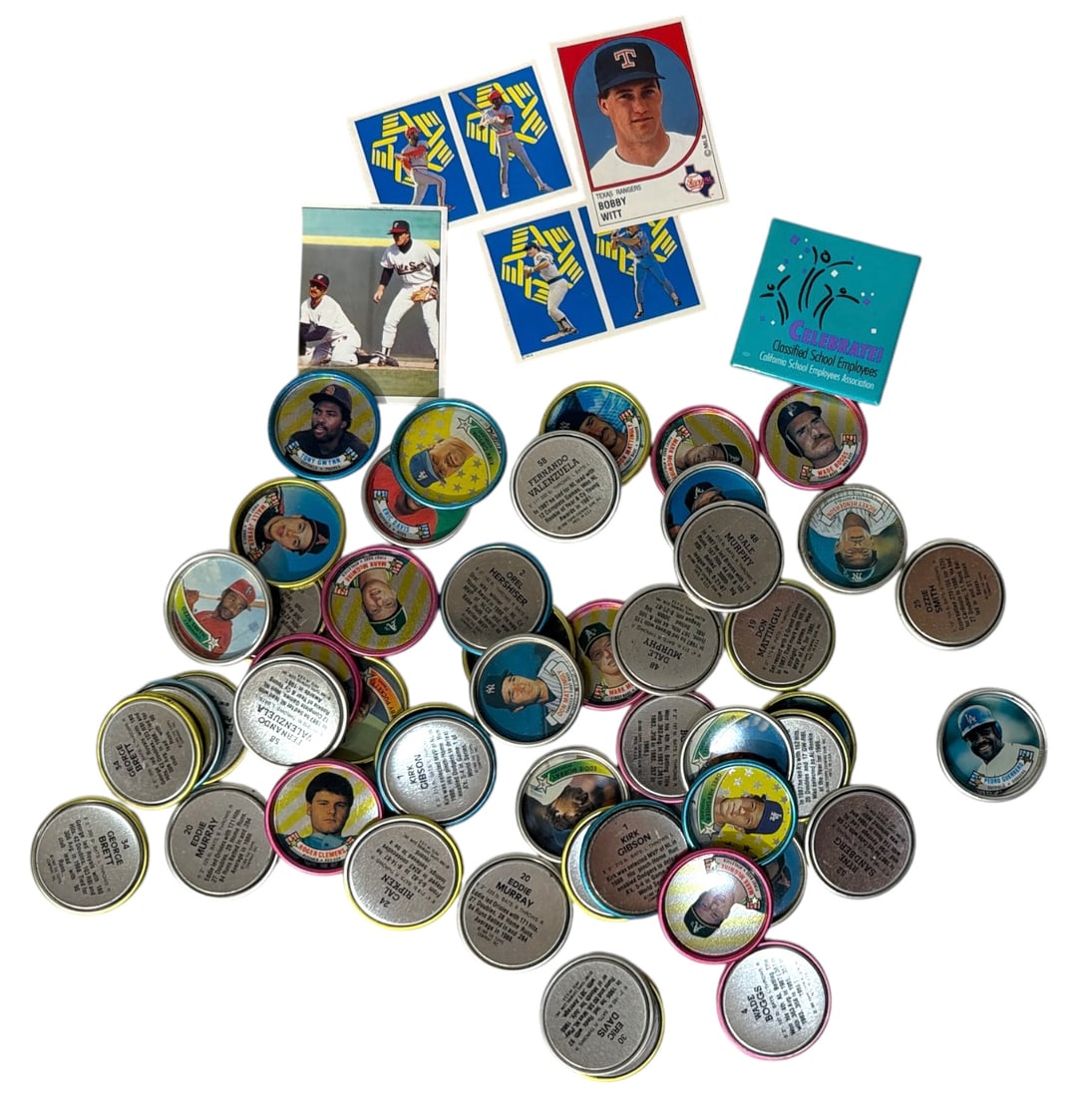 Vintage Baseball Player Metal Coins and Trading Card Collection: AUTHENTICATION HAS NOT BEEN PERFORMED TO GUARANTEE VERIFICATION | All purchases are made at the buyers discretion