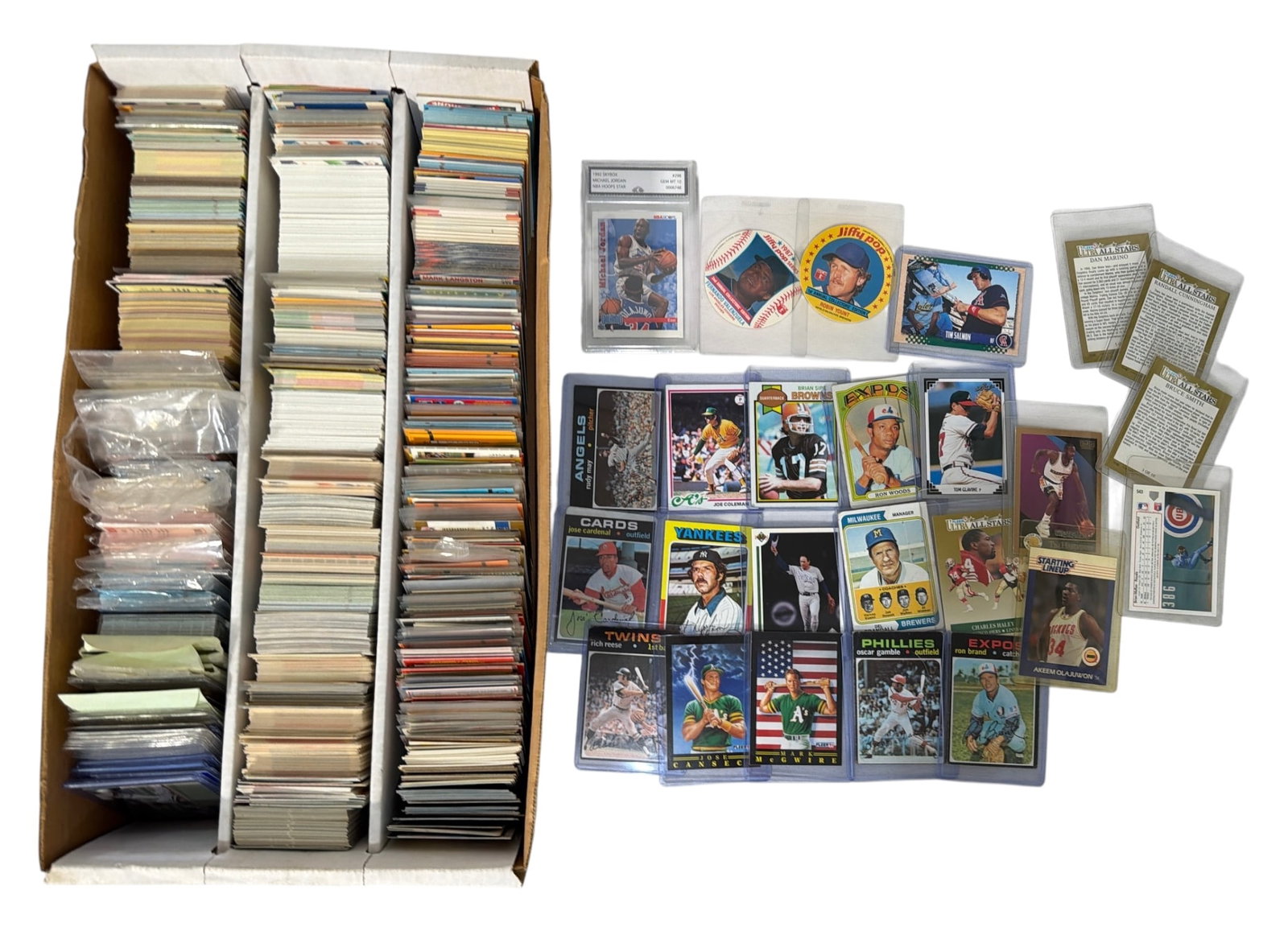 Sports Collectors Cards: AUTHENTICATION HAS NOT BEEN PERFORMED TO GUARANTEE VERIFICATION | All purchases are made at the buyers discretion