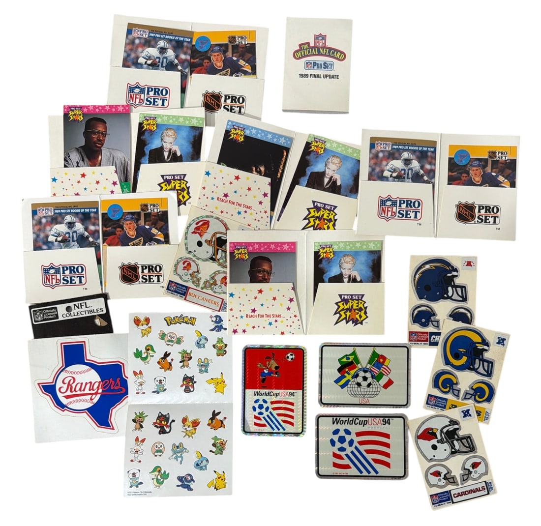 Sports and Music Sticker and Trading Card Collection: AUTHENTICATION HAS NOT BEEN PERFORMED TO GUARANTEE VERIFICATION | All purchases are made at the buyers discretion
