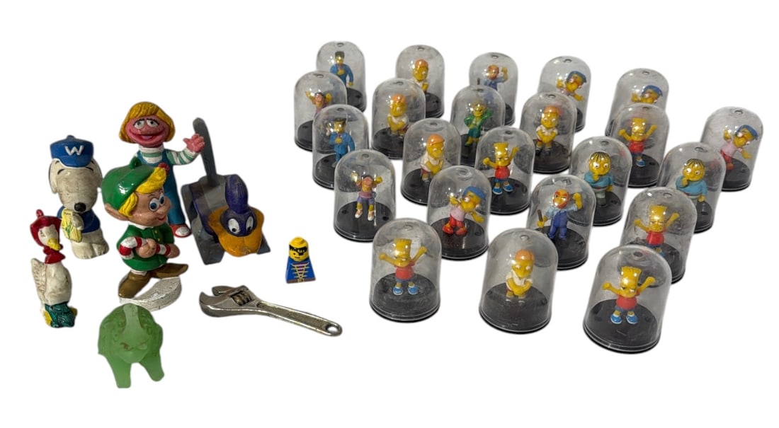 Miniature and Simpsons Figurine Collection: Miniature and Simpsons Figurine Collection