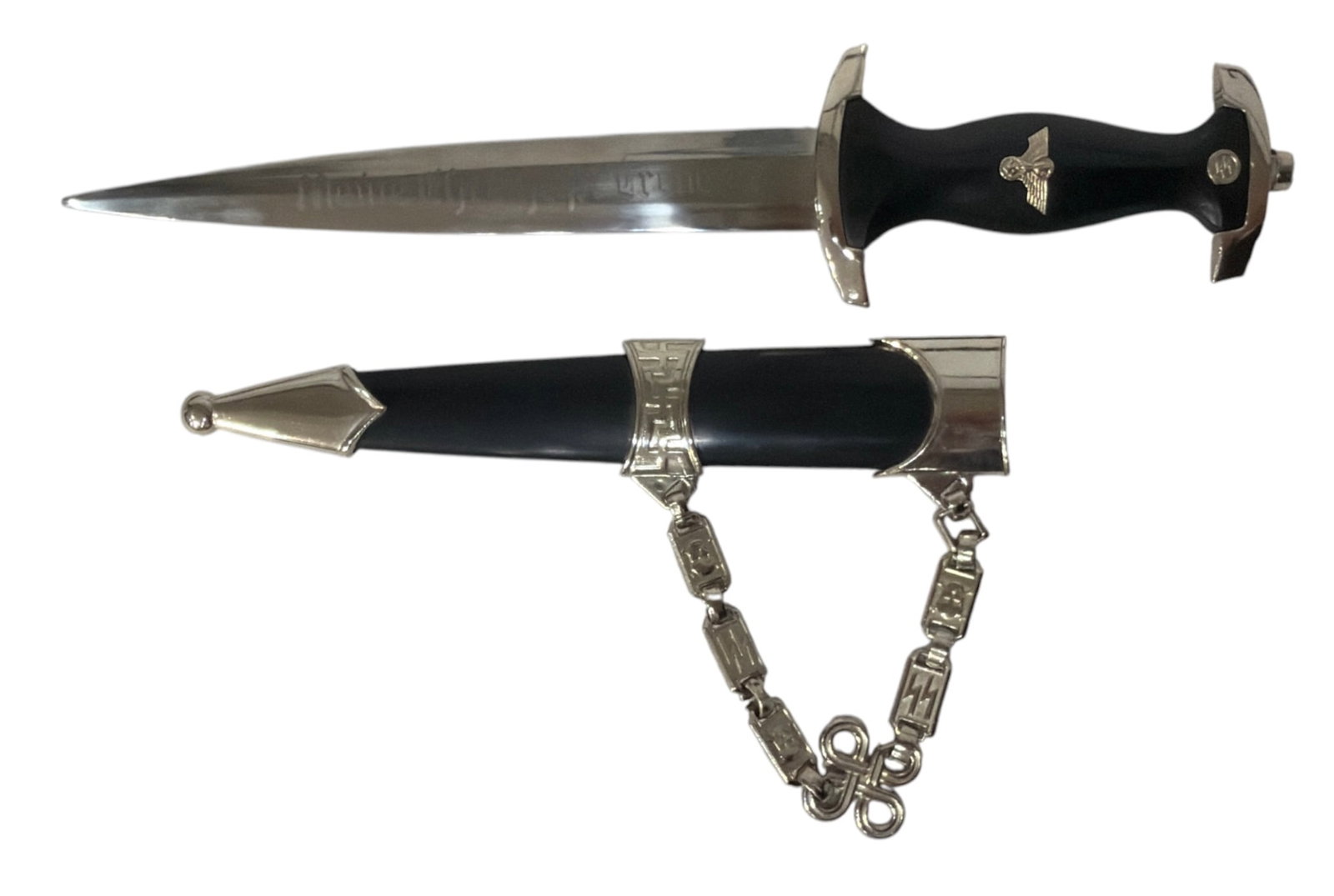 Dagger (1 of 4)