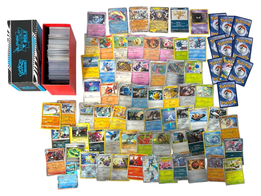 Pokemon Trading Card Collection: AUTHENTICATION HAS NOT BEEN PERFORMED TO GUARANTEE VERIFICATION | All purchases are made at the buyers discretion