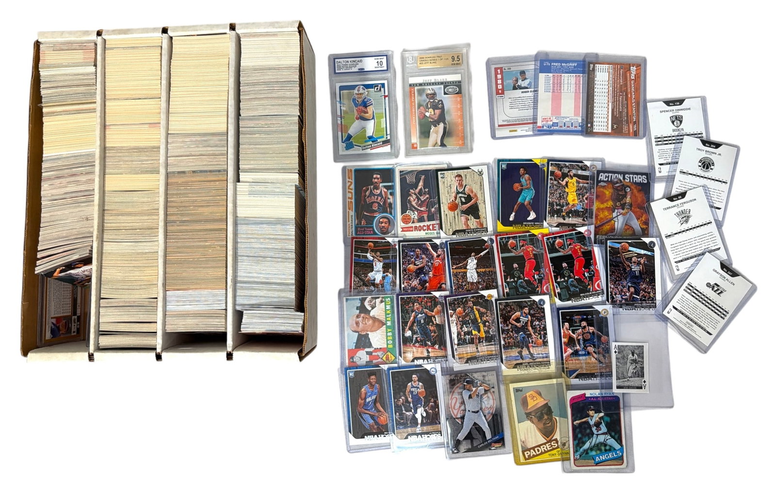 Sport Trading Card Collection: AUTHENTICATION HAS NOT BEEN PERFORMED TO GUARANTEE VERIFICATION | All purchases are made at the buyers discretion
