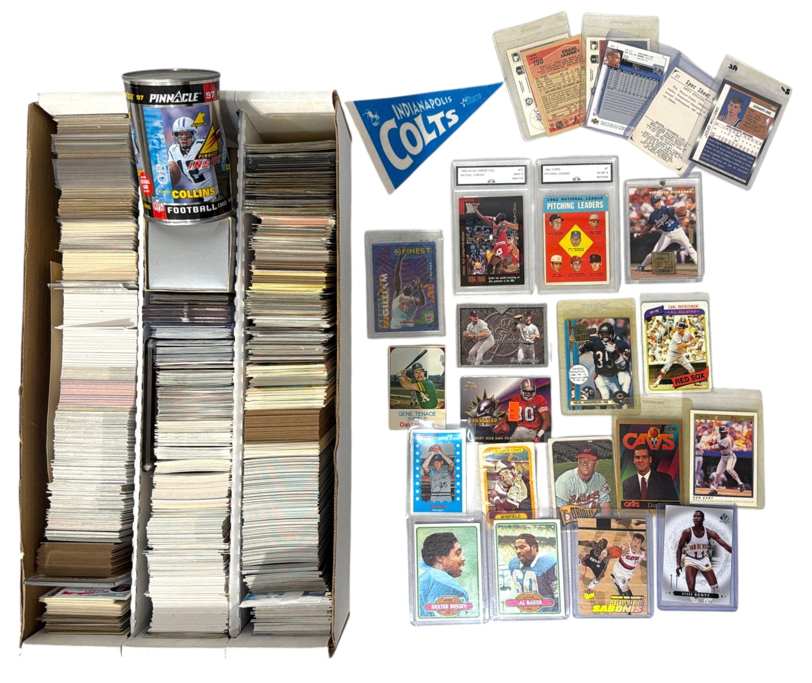 Sport Trading Card Collection: AUTHENTICATION HAS NOT BEEN PERFORMED TO GUARANTEE VERIFICATION | All purchases are made at the buyers discretion