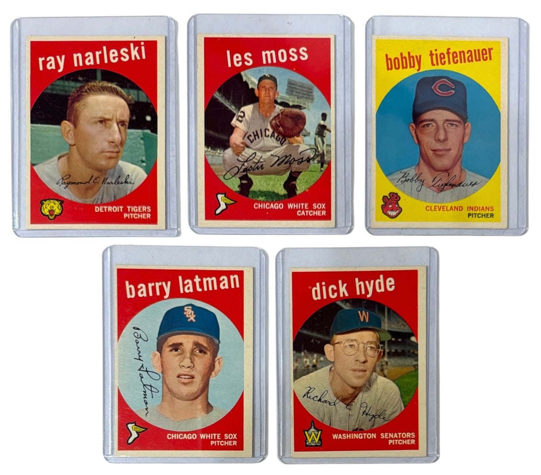 Baseball Trading Cards | Sport Card Trading Card Collection: AUTHENTICATION HAS NOT BEEN PERFORMED TO GUARANTEE VERIFICATION | All purchases are made at the buyers discretion