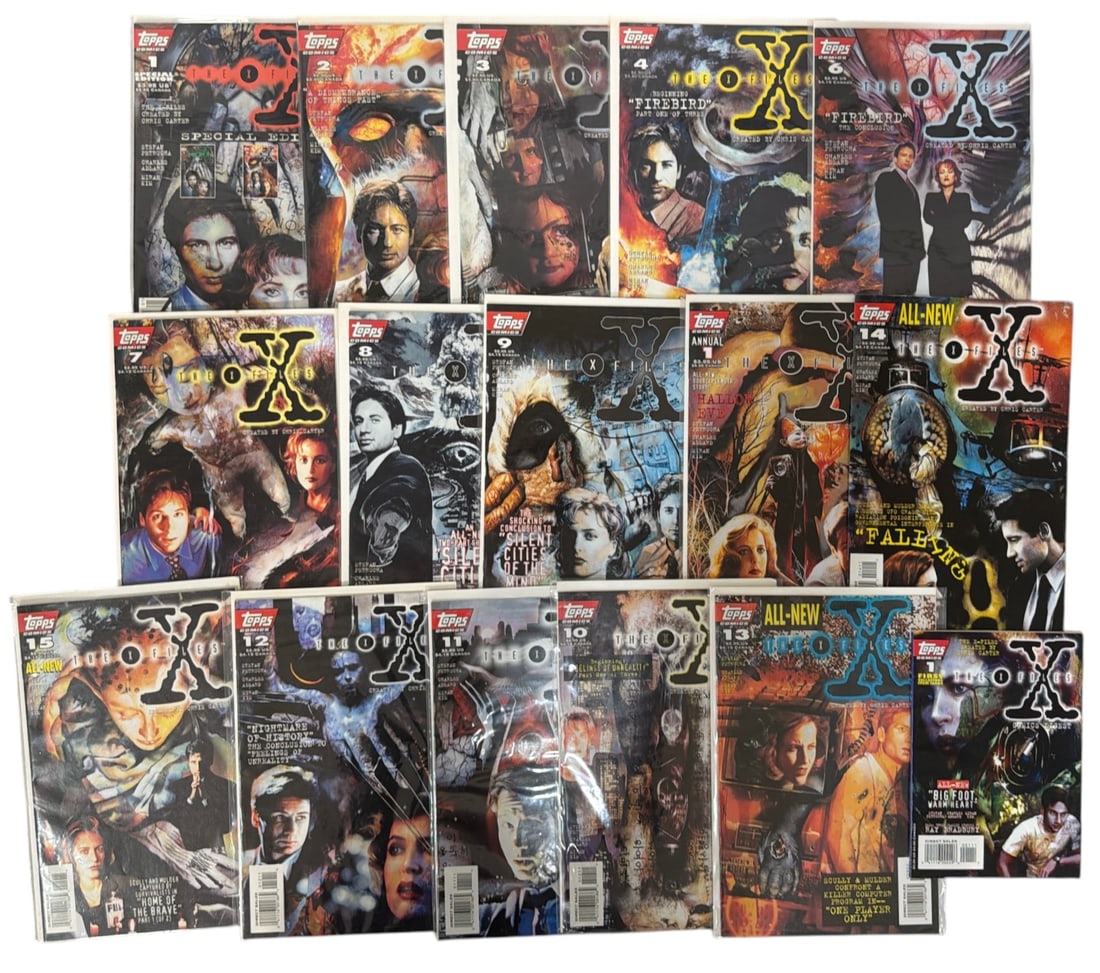 Topps The X Files Comic Book Collection: Topps The X Files Comic Book Collection