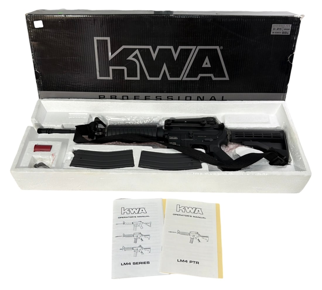 KWA Professional LM4 PTR Gas Blowback Airsoft Toy Rifle Set: KWA Professional LM4 PTR Gas Blowback Airsoft Toy Rifle Set