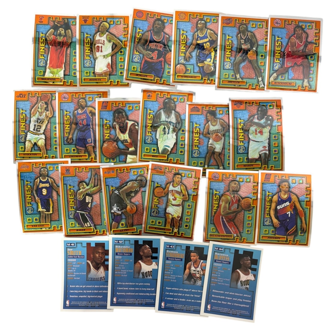 Basketball Trading Card Collection | Sport Trading Card Collection: AUTHENTICATION HAS NOT BEEN PERFORMED TO GUARANTEE VERIFICATION | All purchases are made at the buyers discretion