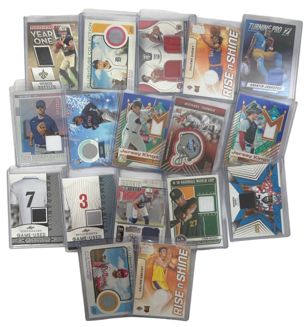 Sport Trading Card Collection: AUTHENTICATION HAS NOT BEEN PERFORMED TO GUARANTEE VERIFICATION | All purchases are made at the buyers discretion