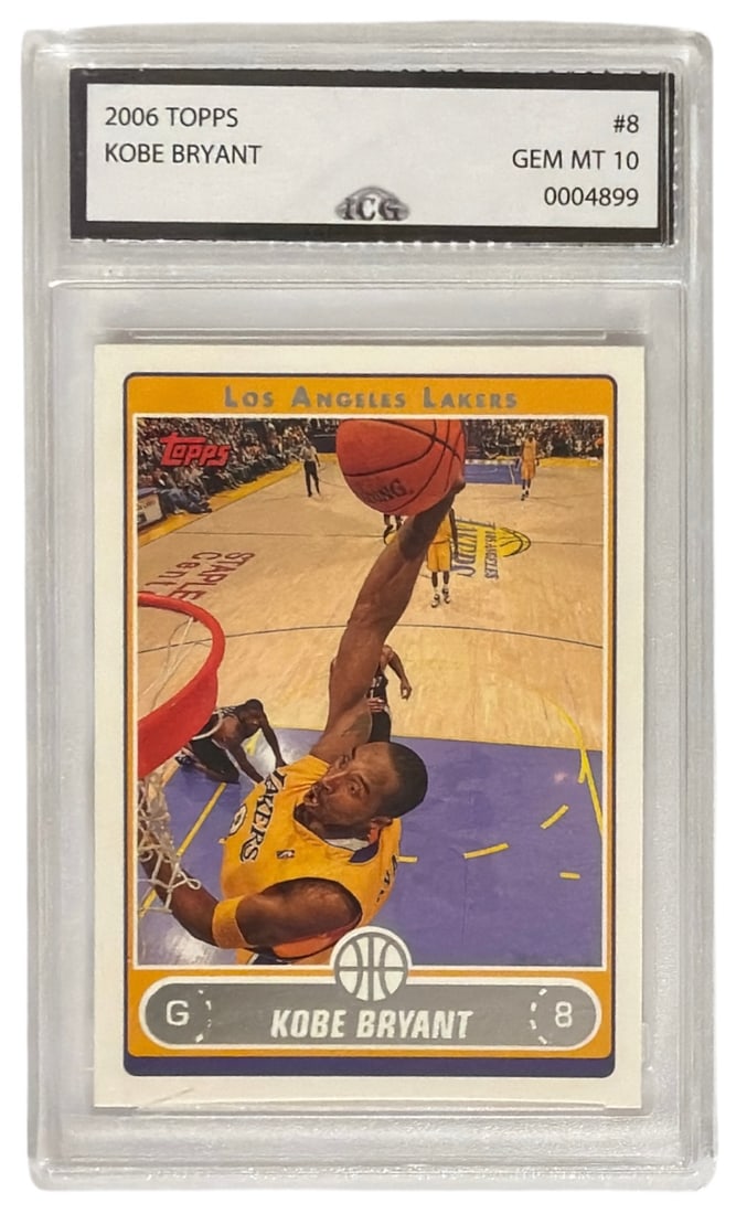2006 Topps Kobe Bryant | No. 8 | Graded 10 (1 of 2)
