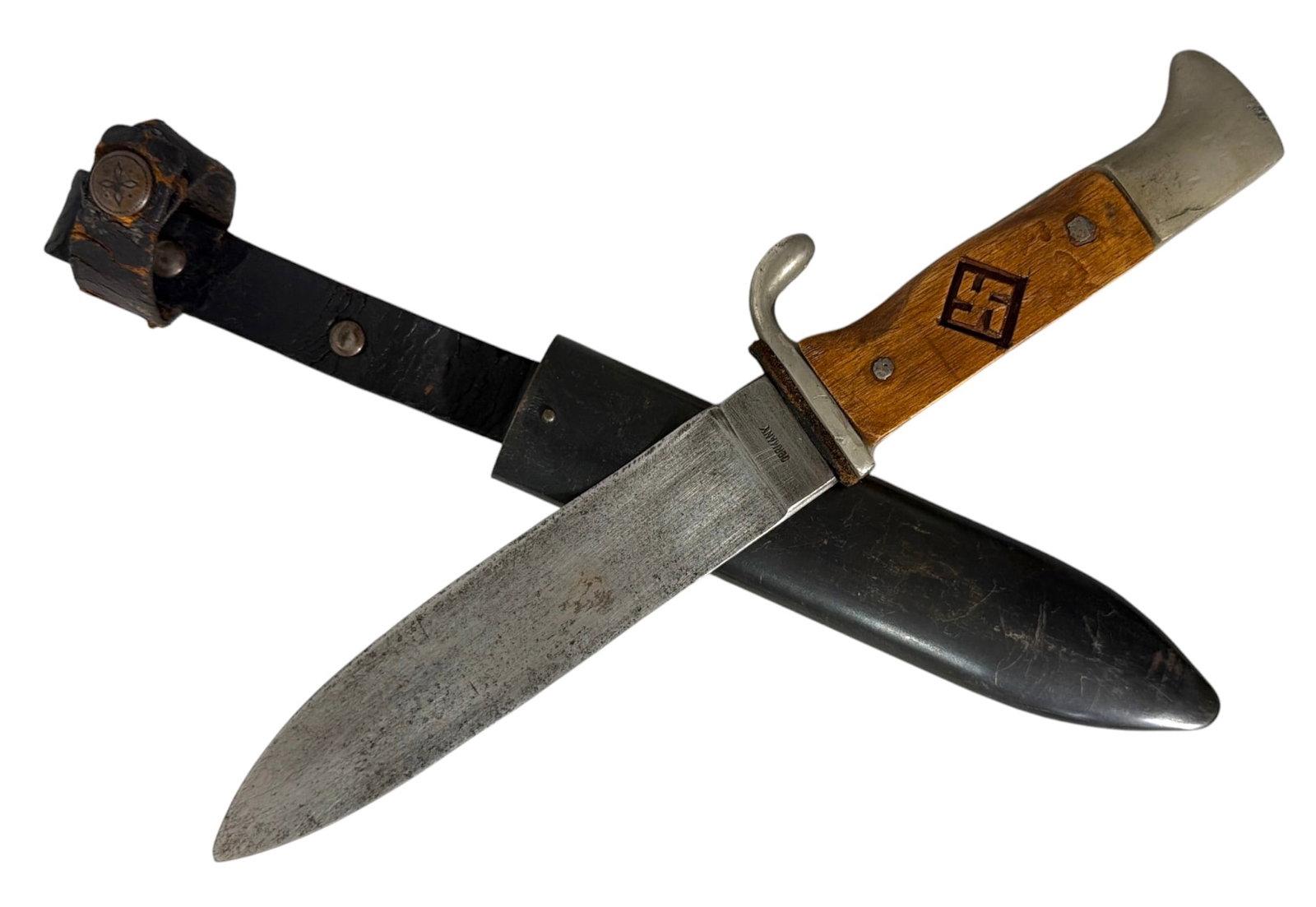German WWII Dagger (1 of 5)