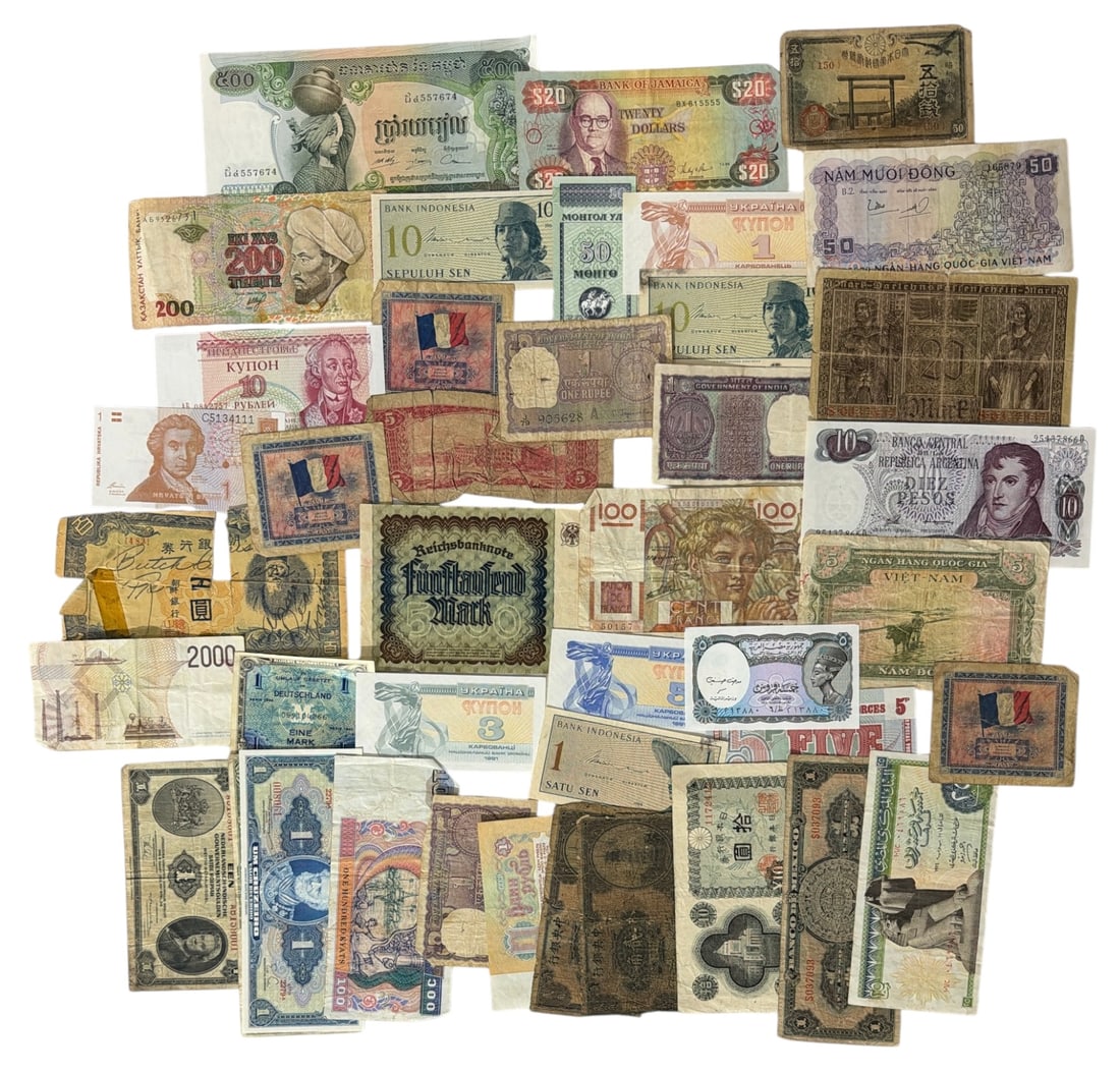 Misc. Currency Collection (1 of 1)