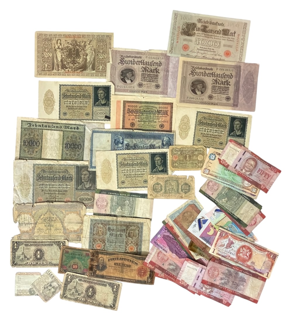 Misc. Currency Collection (1 of 1)