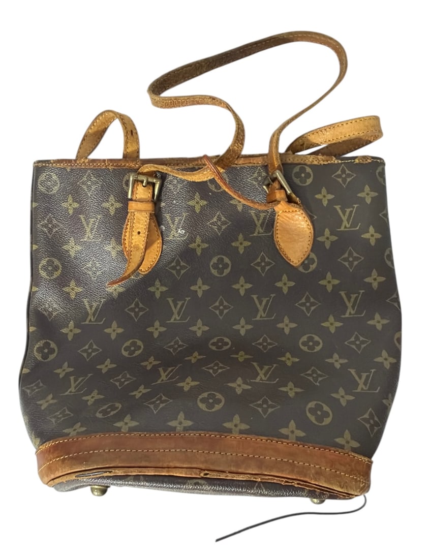Designer Purse (1 of 5)