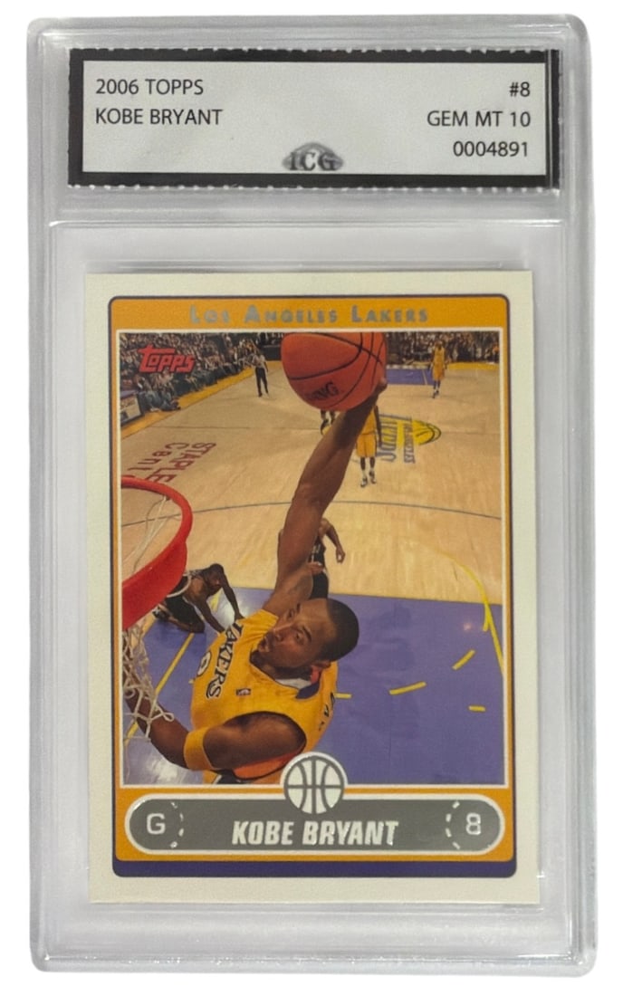 2006 Topps Kobe Bryant | No. 8 | Graded 10 (1 of 2)