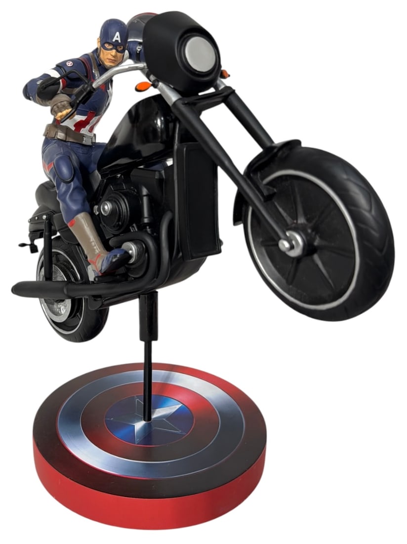 Factory Entertainment Marvel Comics Captain America Statue: Factory Entertainment Marvel Comics Captain America Statue