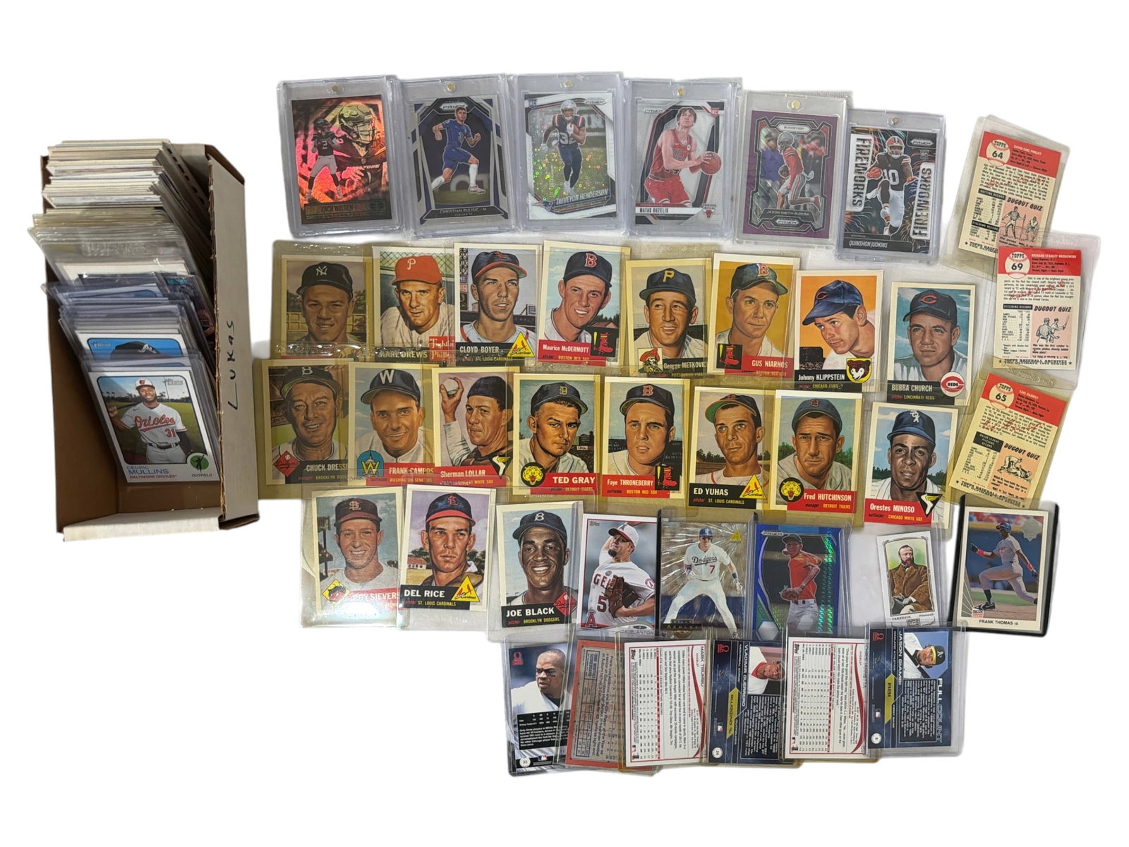 Sport Trading Card Collection: AUTHENTICATION HAS NOT BEEN PERFORMED TO GUARANTEE VERIFICATION | All purchases are made at the buyers discretion