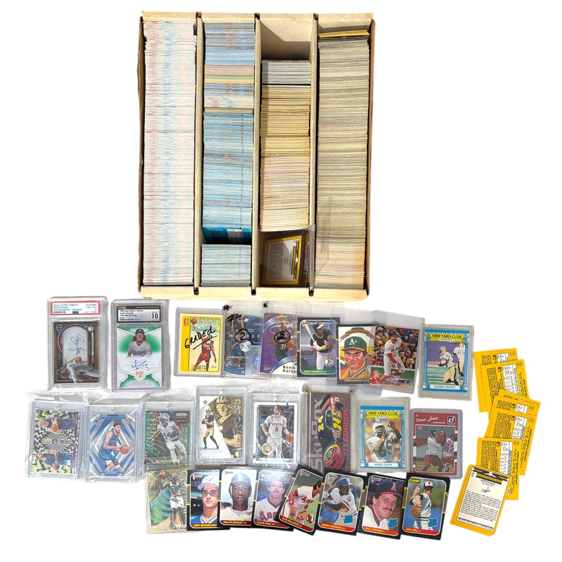 Sport Trading Card Collection: AUTHENTICATION HAS NOT BEEN PERFORMED TO GUARANTEE VERIFICATION | All purchases are made at the buyers discretion