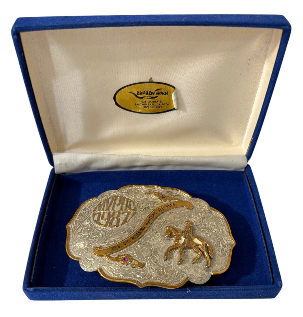 Vintage 1987 Broken Horn Trophy Belt Buckle: Vintage 1987 Broken Horn Trophy Belt Buckle