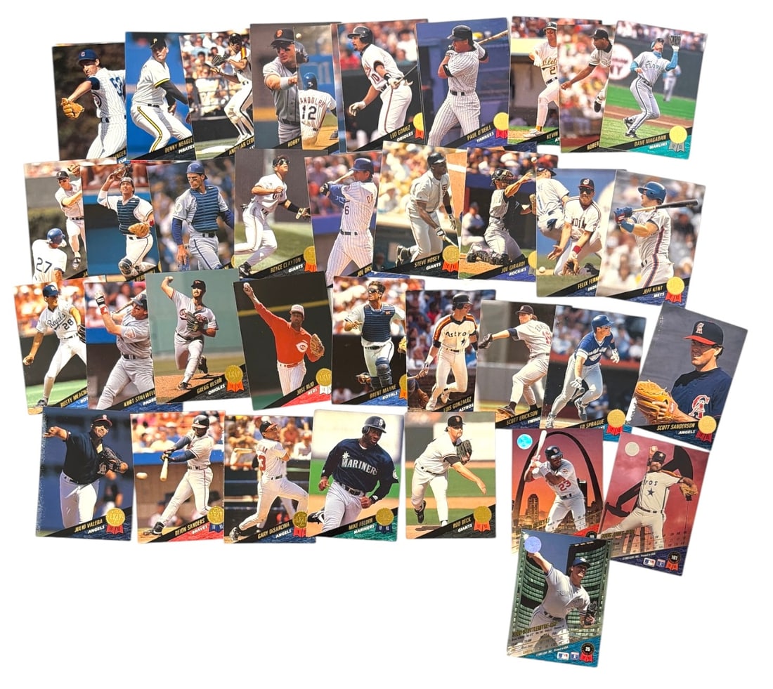 Baseball Trading Card Collection: AUTHENTICATION HAS NOT BEEN PERFORMED TO GUARANTEE VERIFICATION | All purchases are made at the buyers discretion