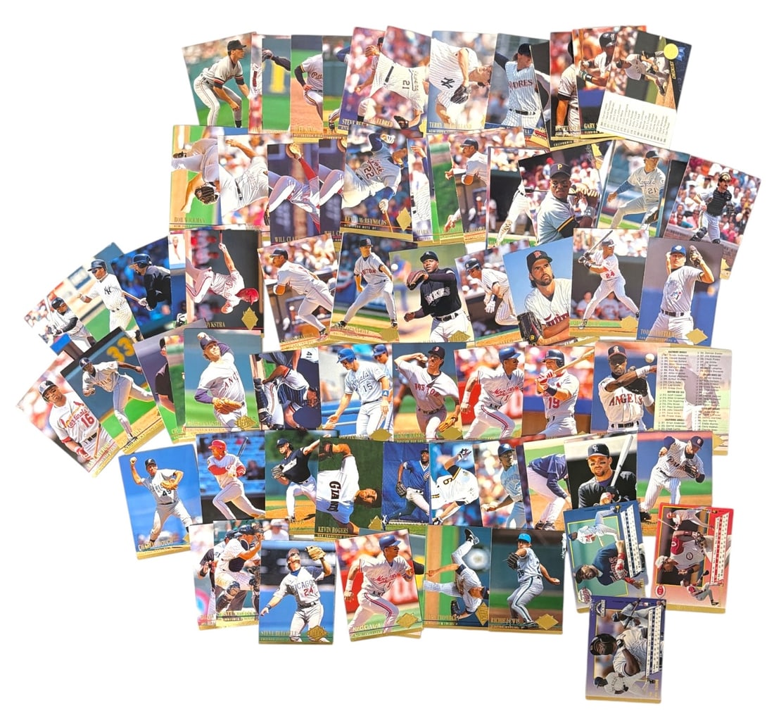 Baseball Trading Card Collection: AUTHENTICATION HAS NOT BEEN PERFORMED TO GUARANTEE VERIFICATION | All purchases are made at the buyers discretion