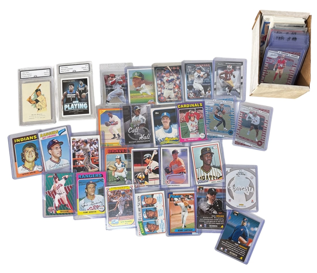 Sport Trading Card Collection: AUTHENTICATION HAS NOT BEEN PERFORMED TO GUARANTEE VERIFICATION | All purchases are made at the buyers discretion