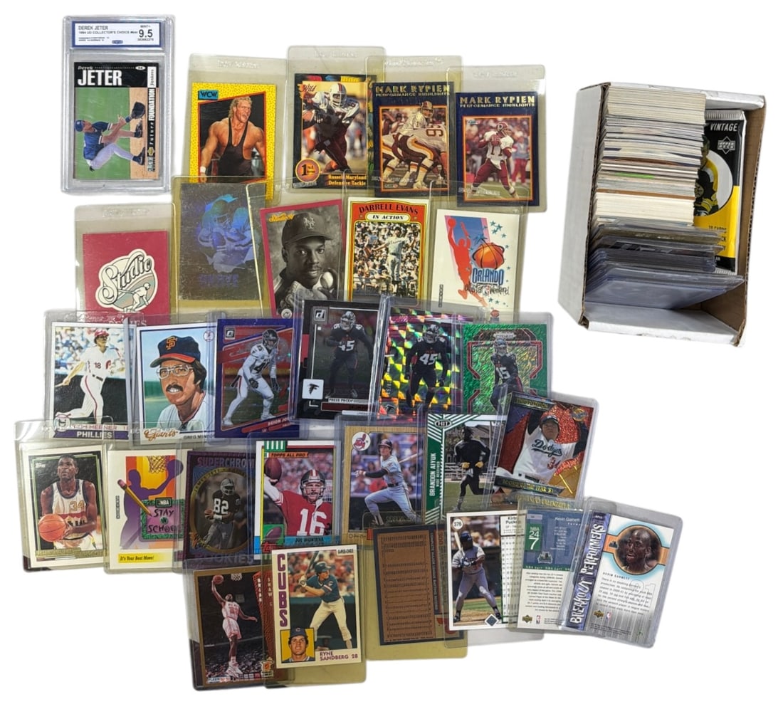 Sport Trading Card Collection: AUTHENTICATION HAS NOT BEEN PERFORMED TO GUARANTEE VERIFICATION | All purchases are made at the buyers discretion
