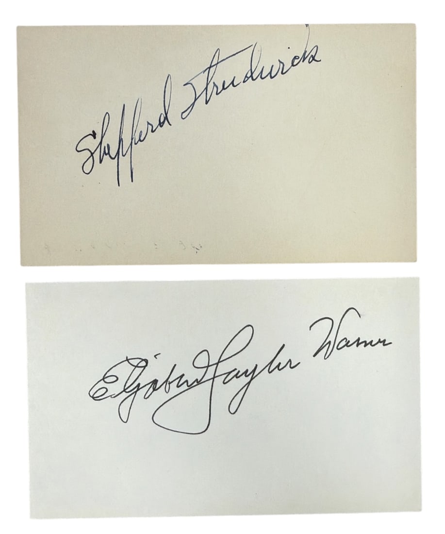 Signed index Card of Shepperd Strudwick and Elizabeth Taylor Warner | no coa: AUTHENTICATION HAS NOT BEEN PERFORMED TO GUARANTEE VERIFICATION | All purchases are made at the buyers discretion