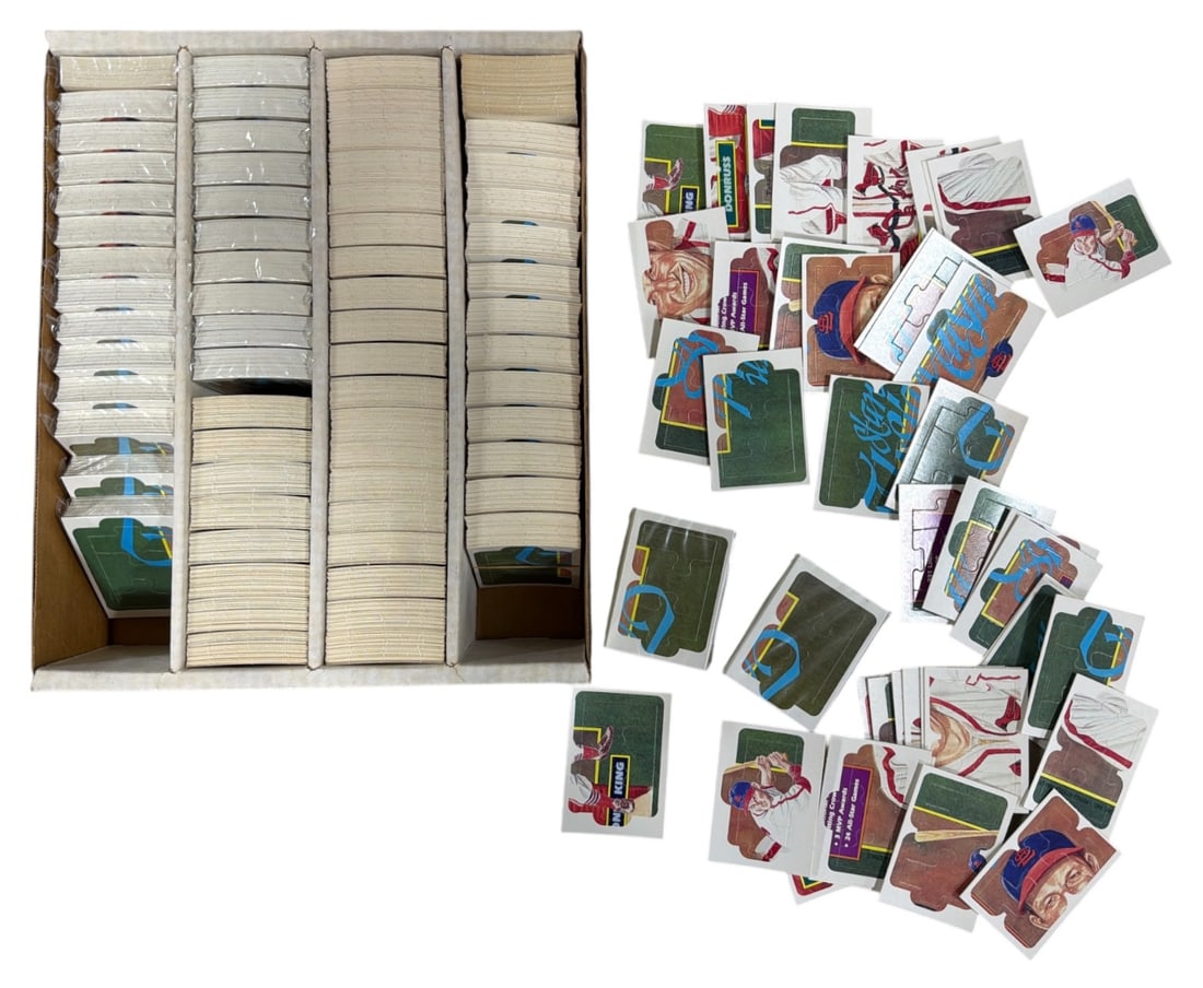 Sport Trading Card Collection: AUTHENTICATION HAS NOT BEEN PERFORMED TO GUARANTEE VERIFICATION | All purchases are made at the buyers discretion