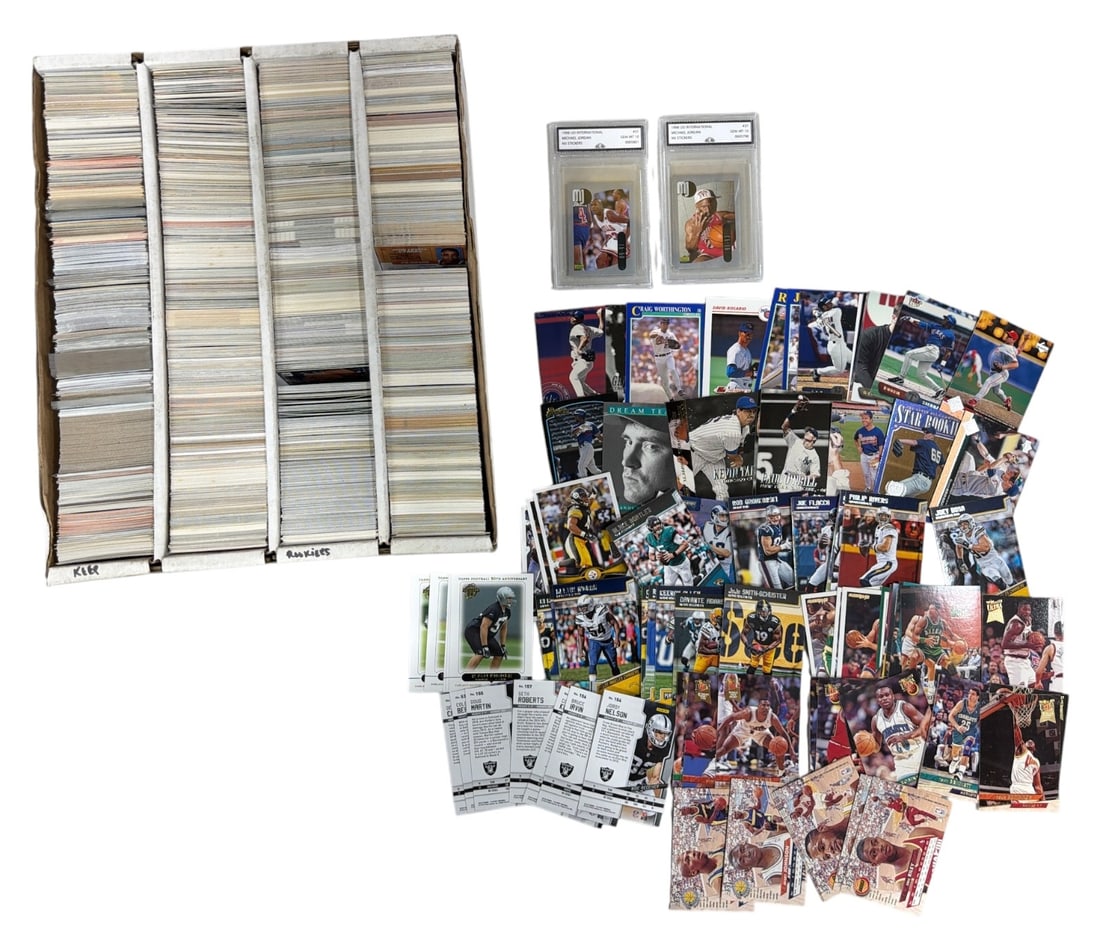 Sport Trading Card Collection: AUTHENTICATION HAS NOT BEEN PERFORMED TO GUARANTEE VERIFICATION | All purchases are made at the buyers discretion