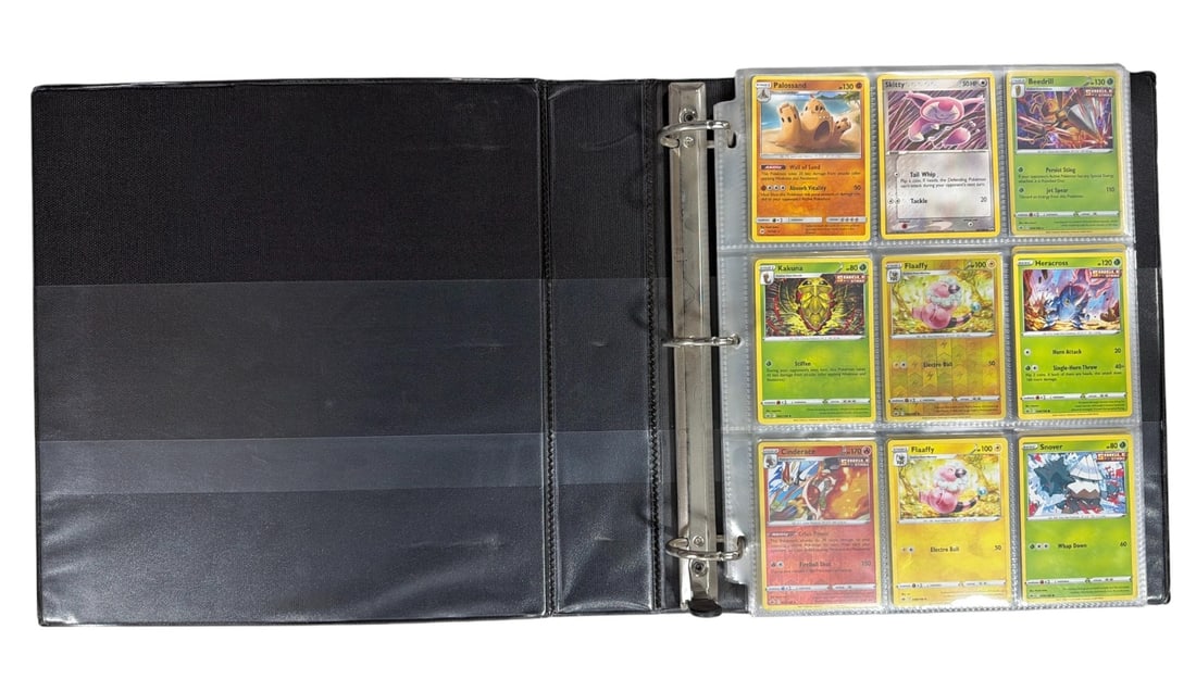 Pokemon Trading Card Collection: AUTHENTICATION HAS NOT BEEN PERFORMED TO GUARANTEE VERIFICATION | All purchases are made at the buyers discretion