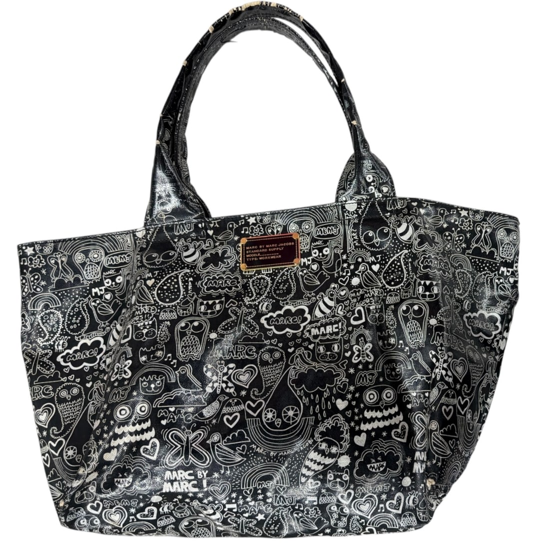 Marc by Marc Jacobs Doodle Print Tote (1 of 4)