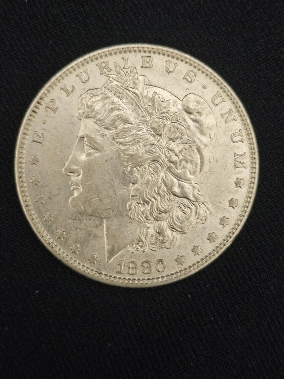 1880-O US Morgan Silver Dollar AU+ Cat Val $90 (1 of 2)
