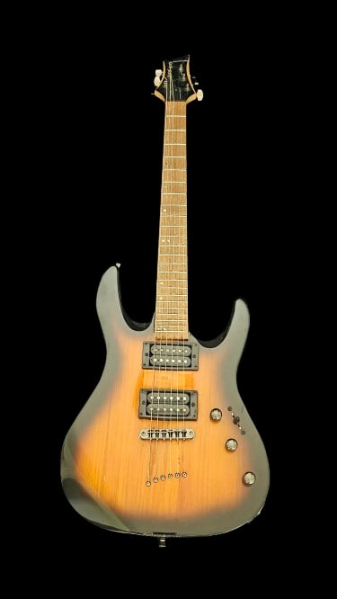 Mitchell MD150SB Electric Guitar (New Strings): Mitchell MD150SB Electric Guitar (New Strings).In-house shipping is available for smaller items. Shipping is available for larger and other fragile items through Pac Mail, which is a local shipping op