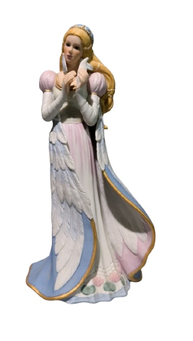 Lenox Fine Porcelain "The Swan Princess" (1 of 3)