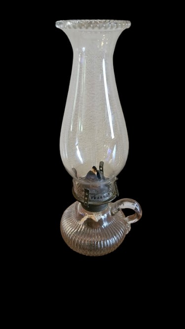 Antique Oil Lamp: Antique Oil Lamp.In-house shipping is available for smaller items. Shipping is available for larger and other fragile items through Pac Mail, which is a local shipping option. You may also opt for a s