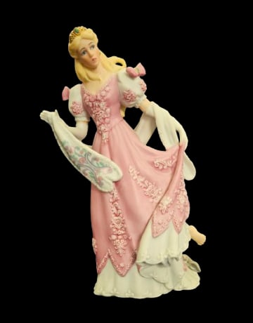 Cinderella' from the Lennox Legendary Princesses Collectio: Cinderella' from the Lennox Legendary Princesses Collectio. In-house shipping is available for smaller items. Shipping is available for larger and other fragile items through Pac Mail, which is a