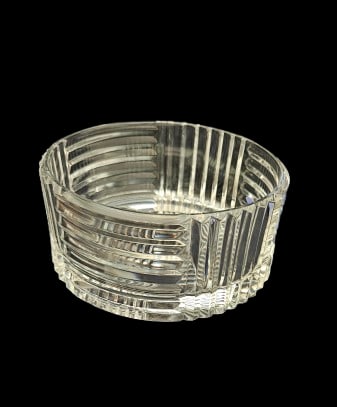 Val St. Lambert Laslo Metropolis 6" Crystal Bowl: Val St. Lambert Laslo Metropolis 6" Crystal Bowl. In-house shipping is available for smaller items. Shipping is available for larger and other fragile items through Pac Mail, which is a local