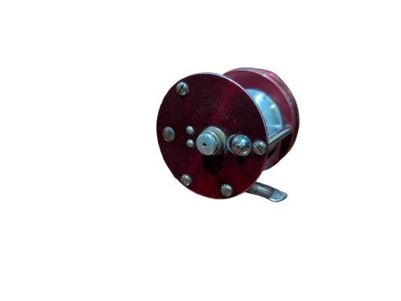Langley Lure Coast Model 330 KC Reel: Langley Lure Coast Model 330 KC Reel. 3.25" x 2.25" x 2.25" In-house shipping is available for smaller items. Shipping is available for larger and other fragile items through Pac Mail, which is a loca