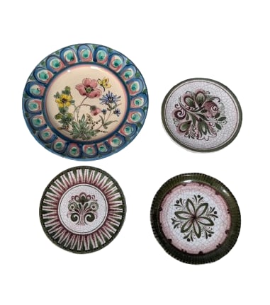 Austrian Hindelanger-Keramik Handarbeit Pottery Set: Austrian Hindelanger-Keramik Handarbeit Pottery Set. In-house shipping is available for smaller items. Shipping is available for larger and other fragile items through Pac Mail, which is a local shipp
