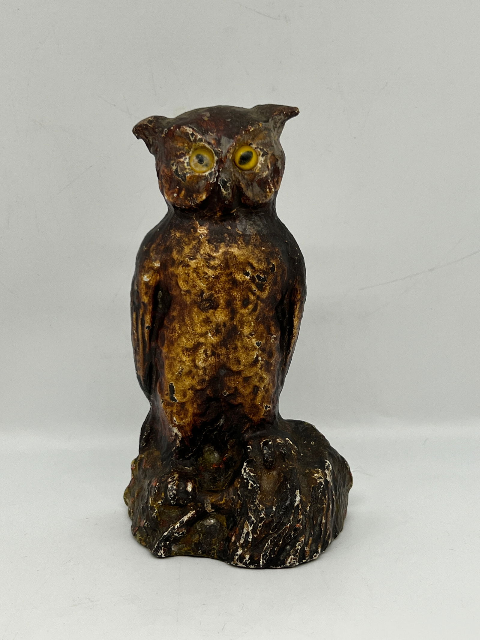Antique National Foundary Glass Eyes Owl on Tree Stump Cast Iron Doorstop (1 of 6)