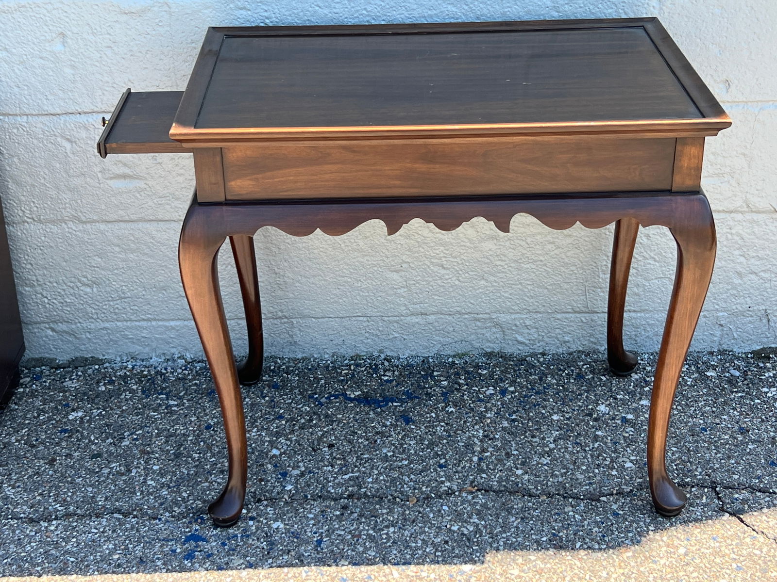 Signed Vintage Harden Cherry Tea Table Side Occaisional Table (1 of 7)