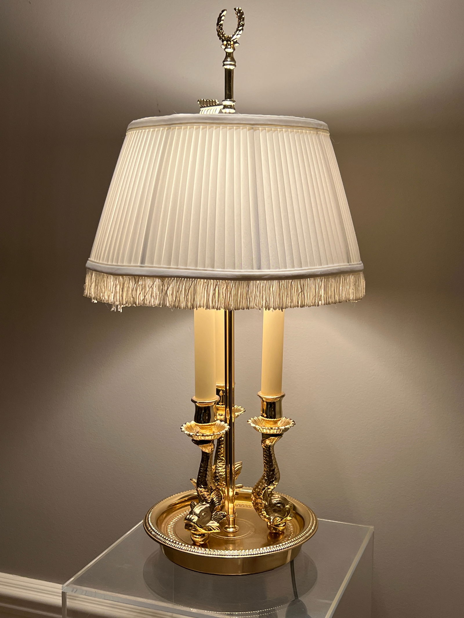 Bouillotte Brass Table Lamp w Fish Candleholders (1 of 7)