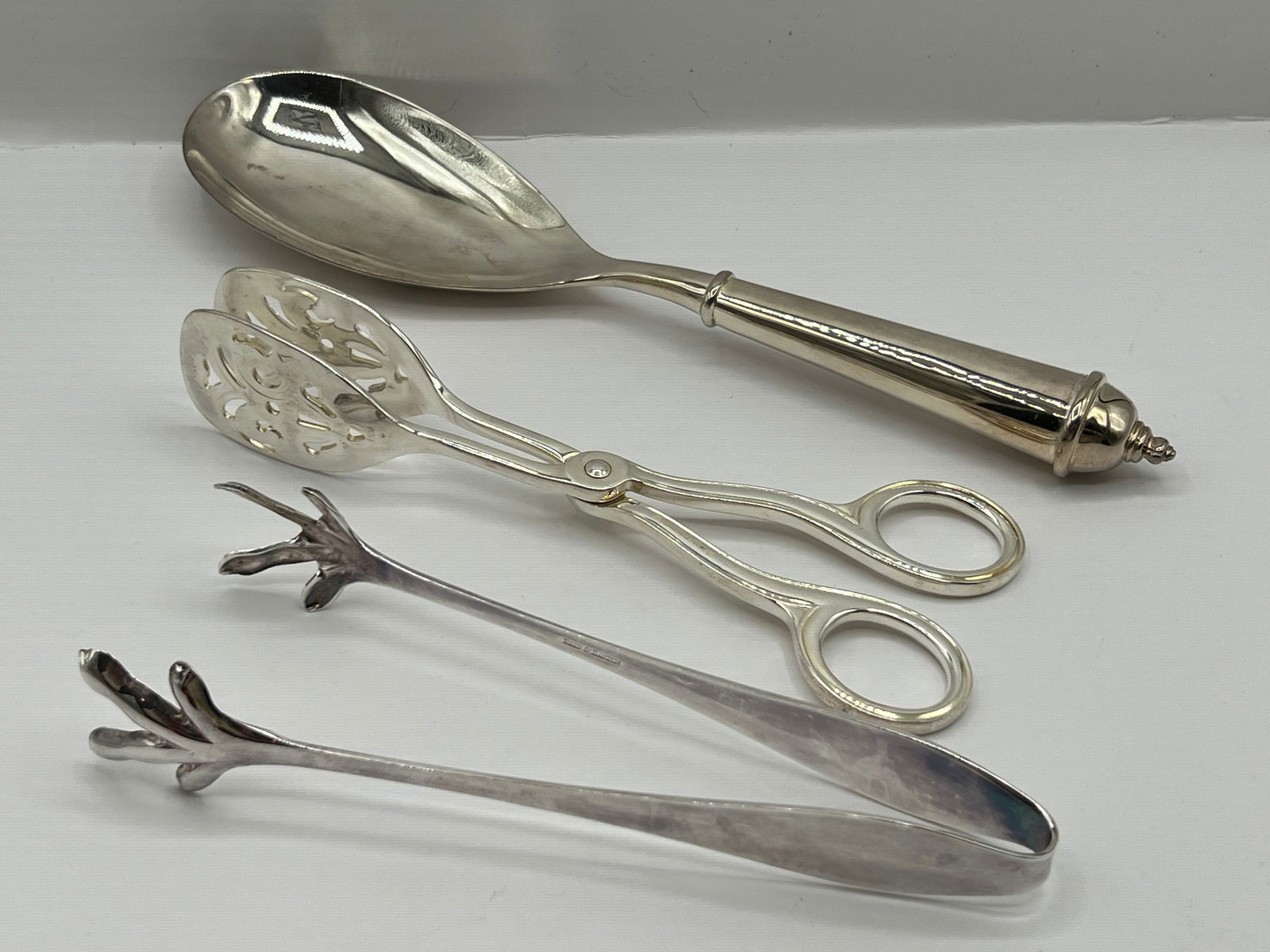 Christofle Biscuit Lifter Reed & Barton Silverplate Claw Tongs, Towle Serving Spoon (1 of 8)