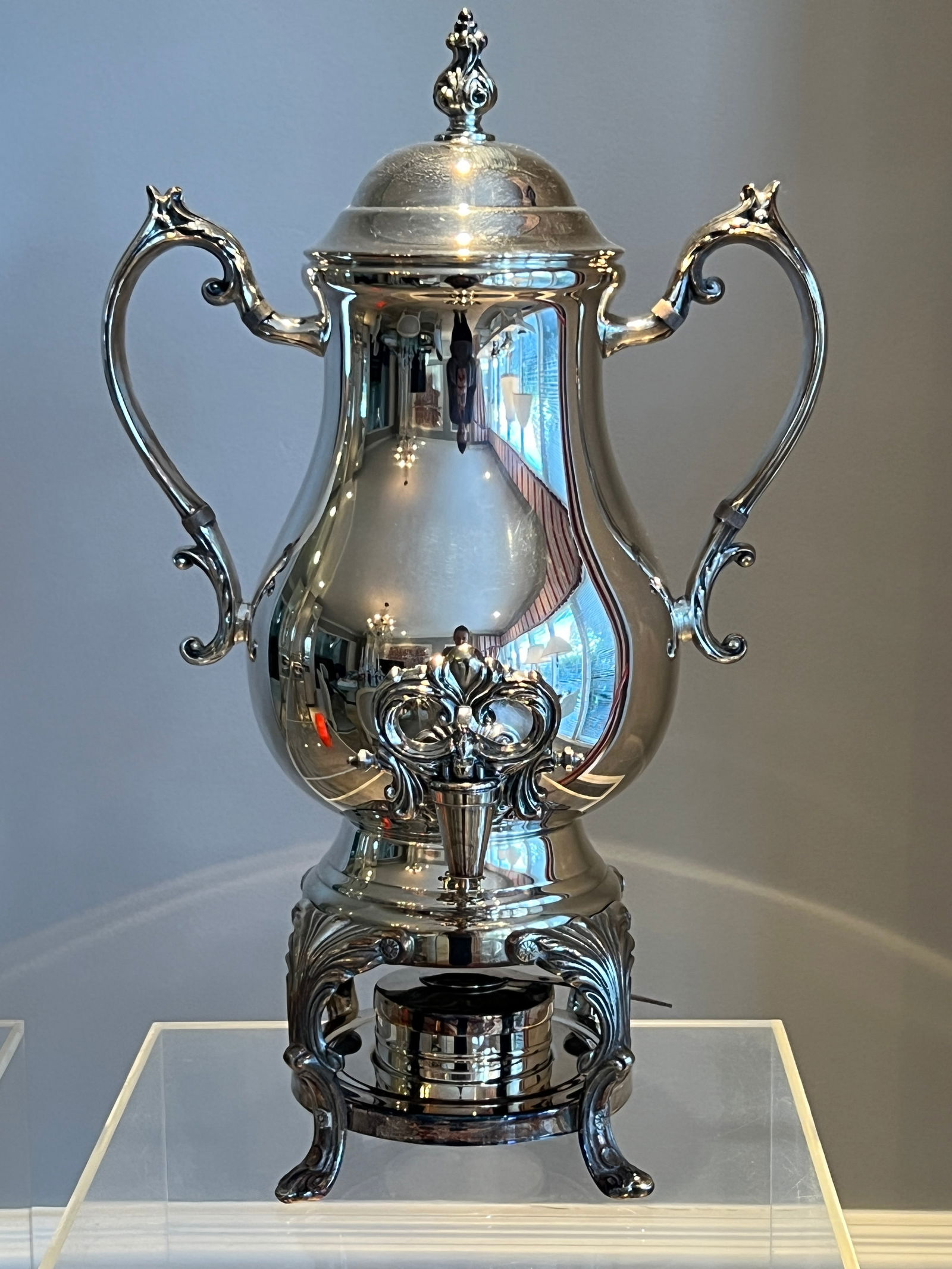 Silverplate Samovar Beverage Pot on Stand (1 of 9)