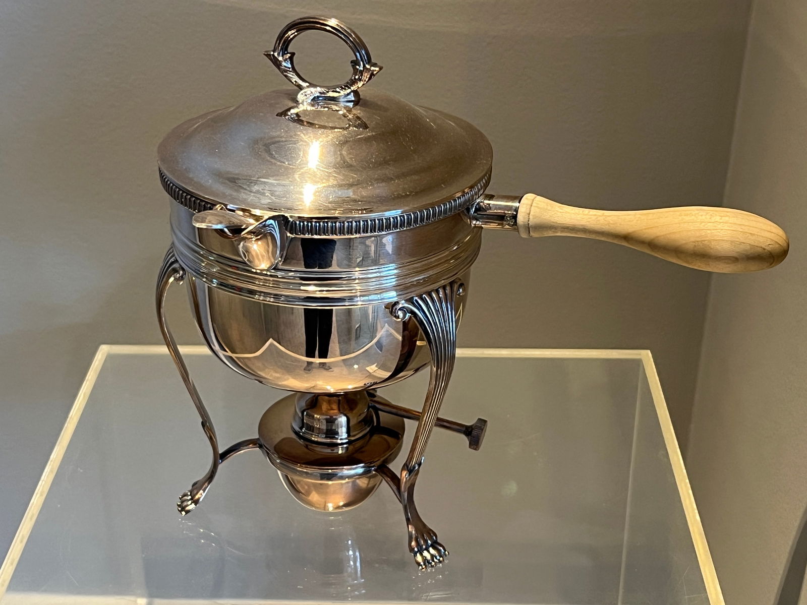 Barker Ellis Silver Plated Chaffer Server (1 of 8)