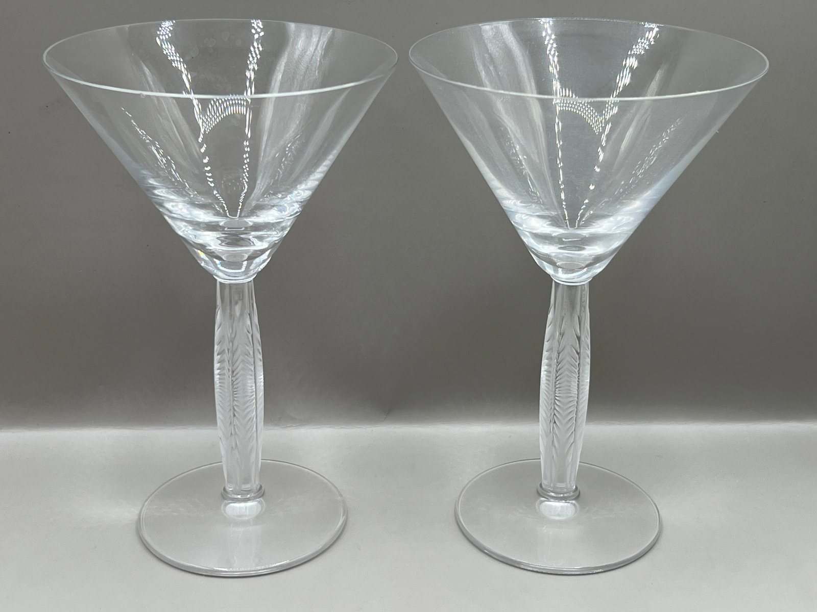 (2) Diamond Diamant by Lalique Martini Glass: absolutely stunning