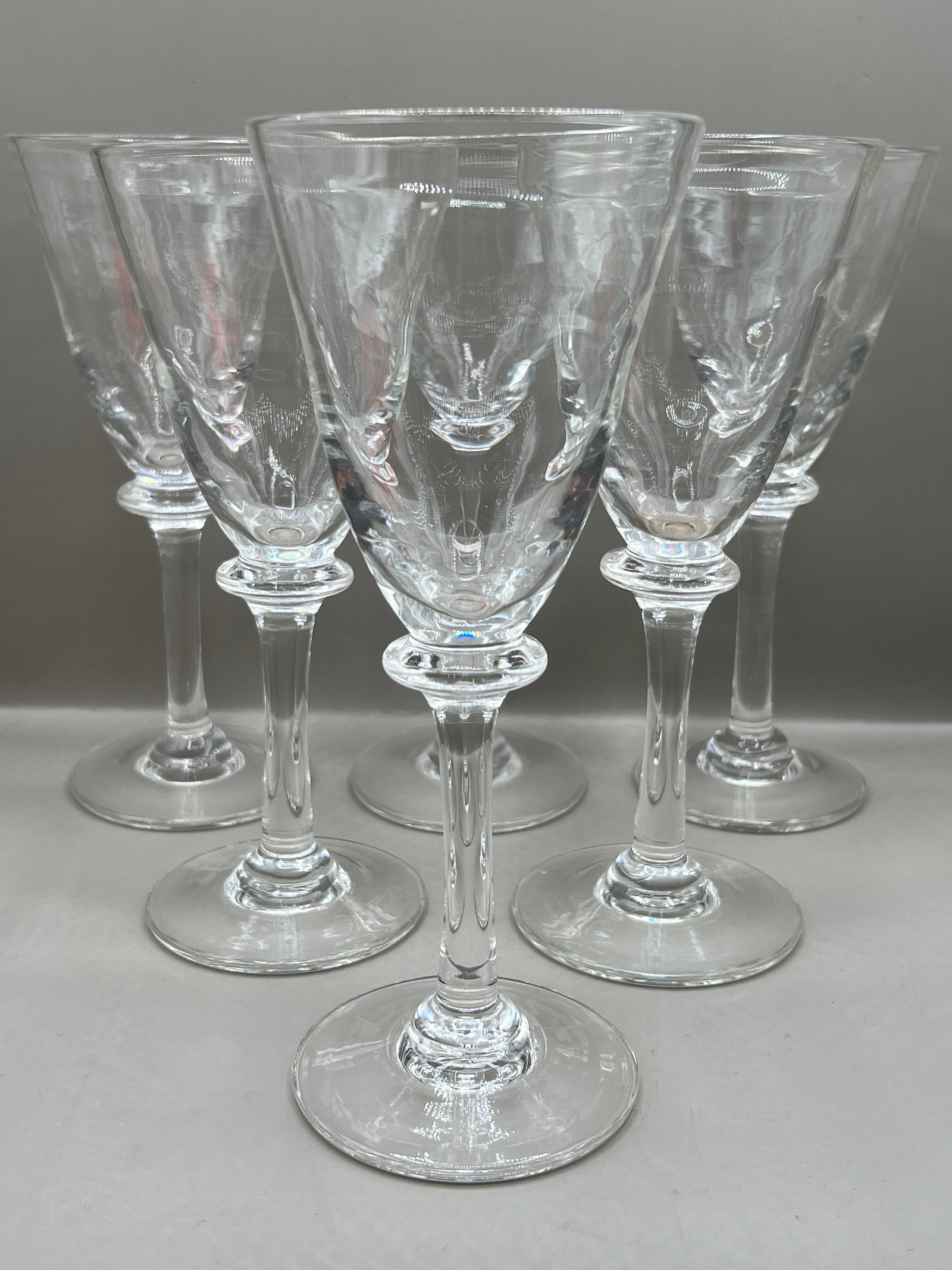 (6) Cavendish by Simon Pearce Wine Glasses: great condition